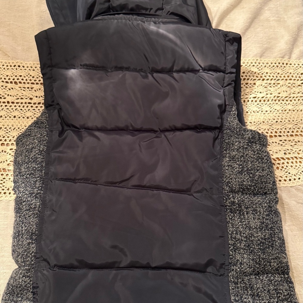 Ci Sono navy Quilted Vest with Gold Buttons - Picture 8 of 9